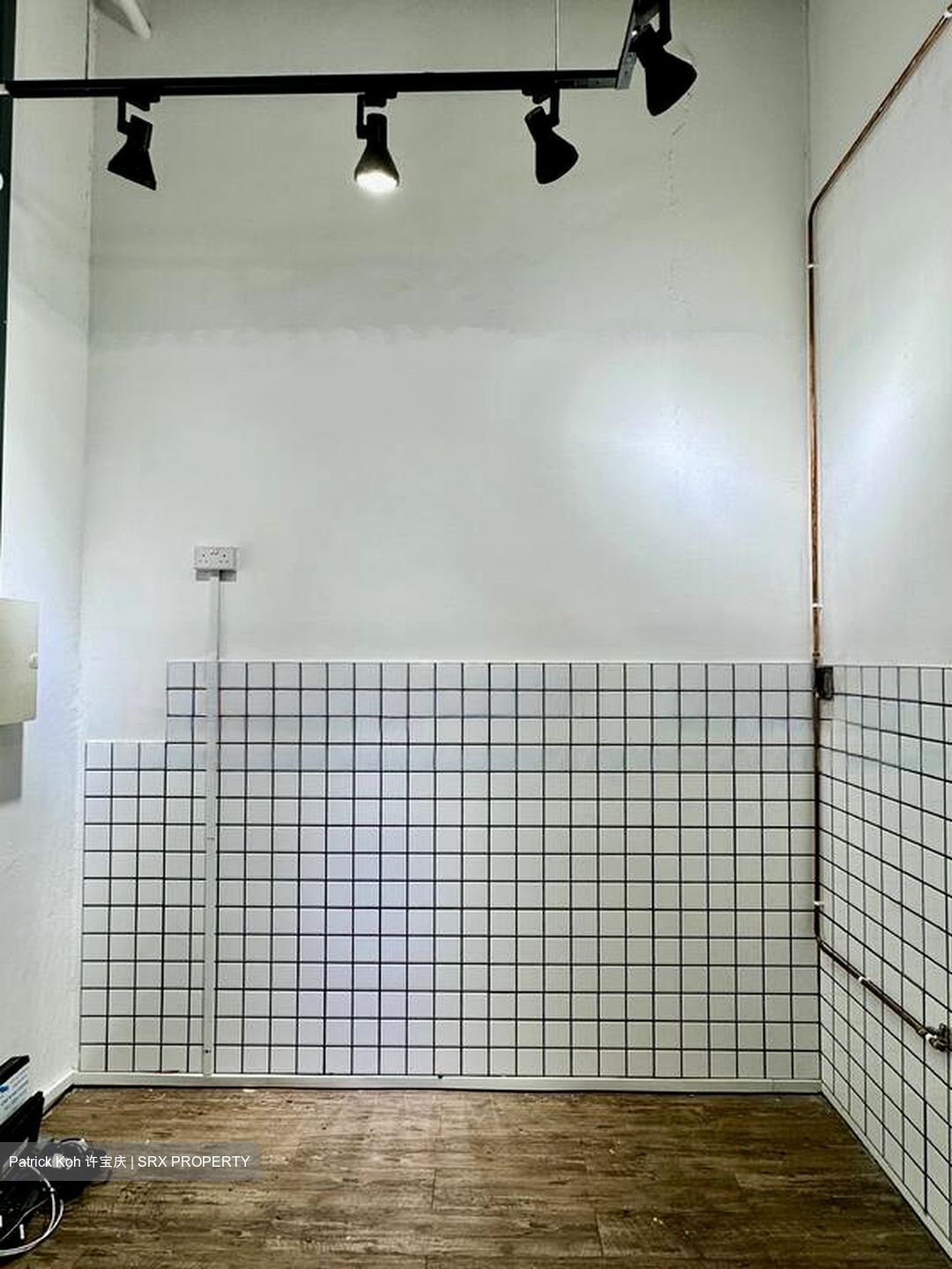 East Village (D16), Shop House #453083701